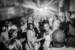 soiree-danse-ambiance-mariage-luxe-chateau-comtes-challes